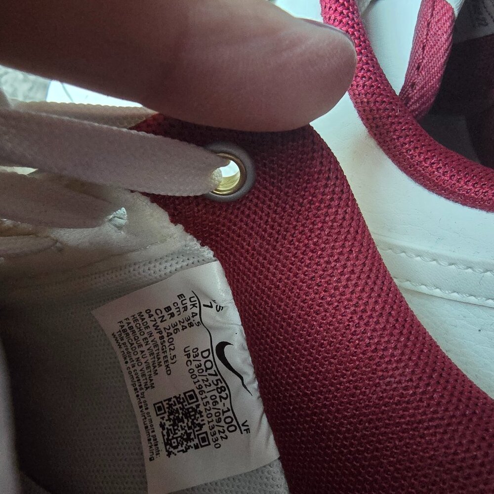 *RARE* EUC Nike Air Force 1 Low '07 SE 40th Anniversary Edition Sail Team Red - Picture 8 of 12